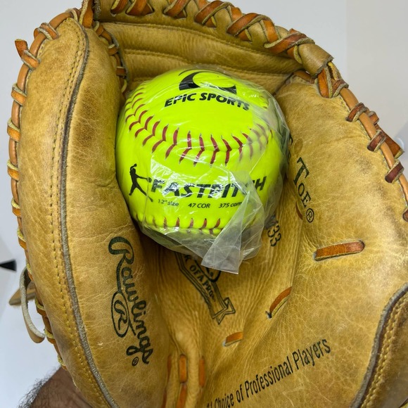 Rawlings RCM33 LT Toe RHT catchers mitt - Picture 2 of 6